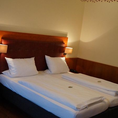 Gasthof - Hotel Zum Loewen Schwabthal Экстерьер фото